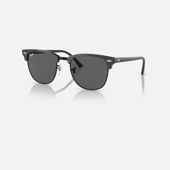 NWT Ray-Ban Clubmaster Black Sunglasses - Picture 1 of 8